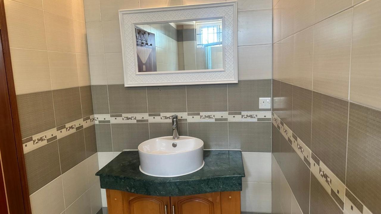 Ibis - Ground Floor - Summersun - Baie, Pereybere *